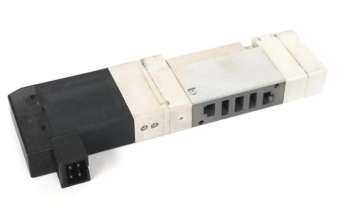 Used KOGANEI F10T1 SOLENOID VALVE 24VDC, 0.2~0.7MPA, F10T1DC24V