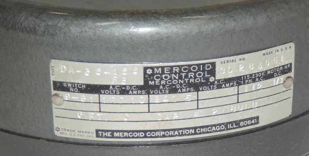 Used NEW MERCOID CONTROL DA-35-156 R8 TEMPERATURE CONTROLLER DA35156R8