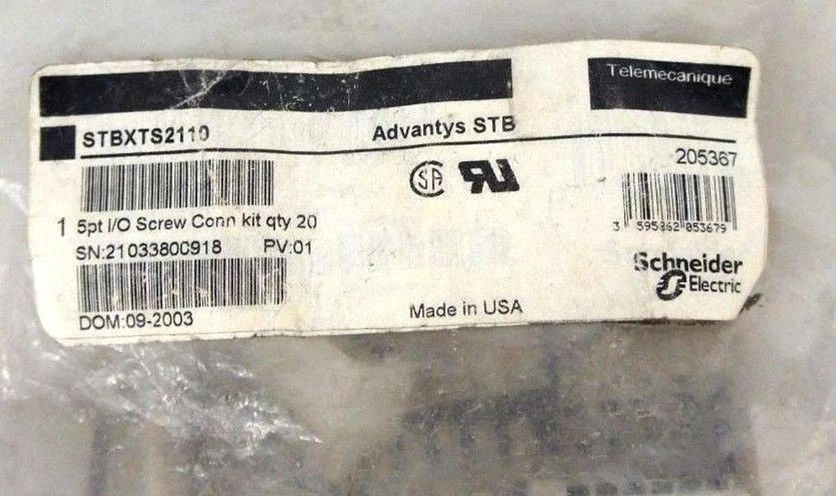 LOT OF 26 NEW TELEMECANIQUE STBXTS2110 5PT I/O SCREW CONNECTORS