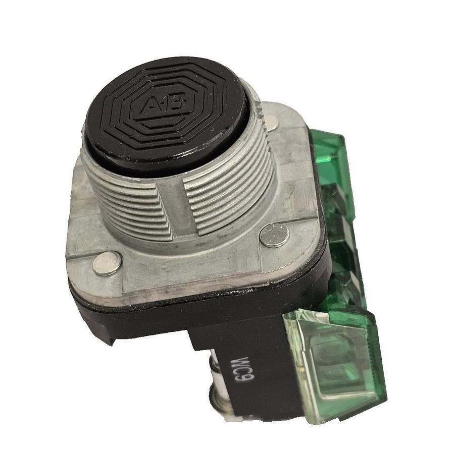 NIB ALLEN BRADLEY 800TC-A2D1 FLUSH HEAD BLACK PUSH BUTTON 800TCA2D1 SER. T