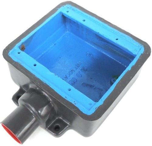 Used NEW THOMAS & BETTS FS2-75 CAST DEVICE BOX 3/4", 27.6 CU. IN. WET LOCATIONS FS275