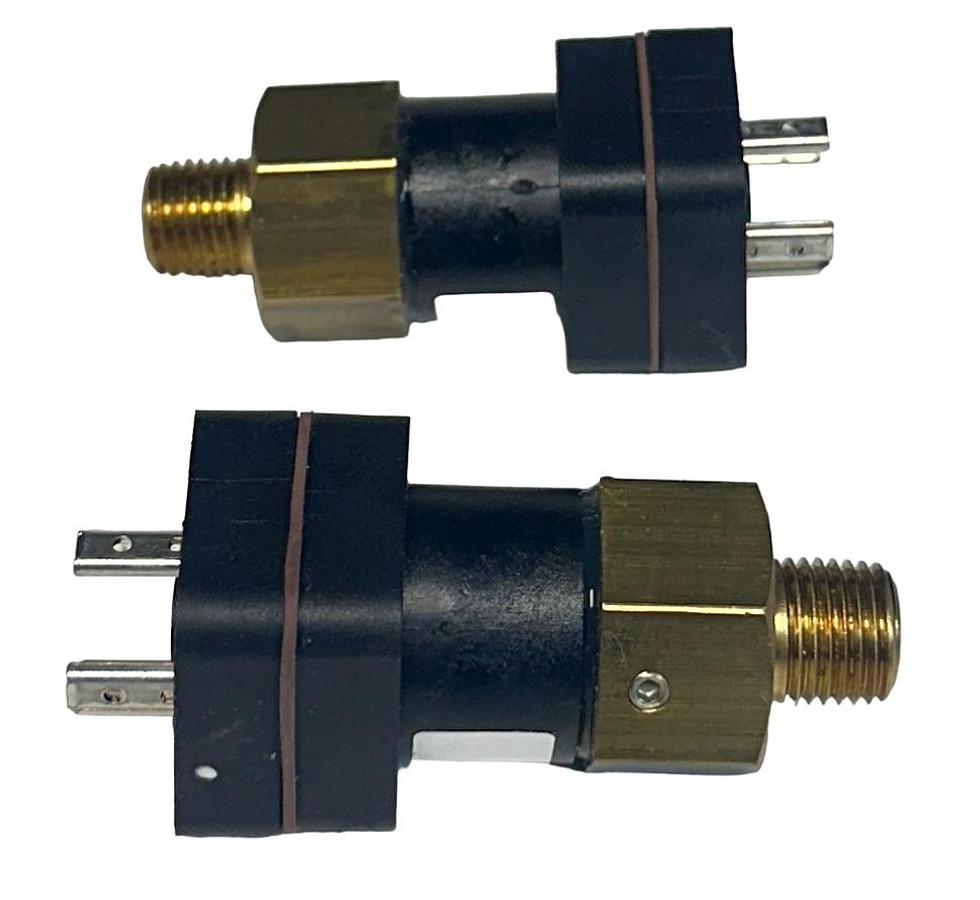 Used 2 NASON SM-1A-10F/HH / SM1A10FHH LOW-PRESSURE INDICATOR SWITCHES 3-PIN NSNP