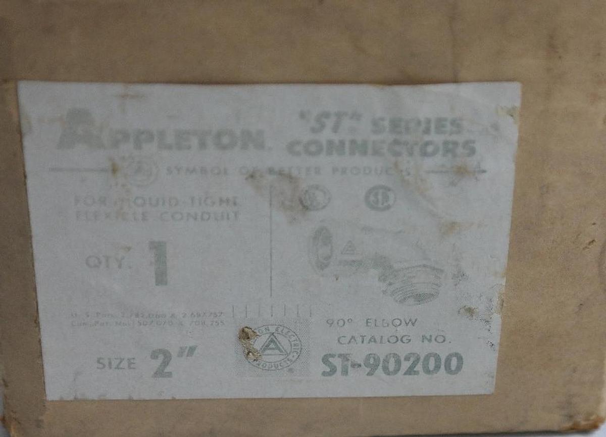 NIB APPLETON ST-90200 90 DEG ELBOW CONNECTOR FOR LIQUID TIGHT FLEXIBLE CONDUIT