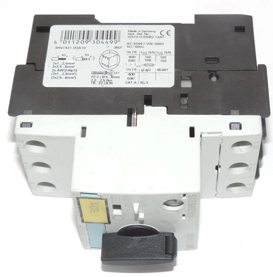 Used SIEMENS 3RV1421-0DA10 CIRCUIT BREAKER STARTER 6AMP 3POLE 600V, 3RH11221BB40