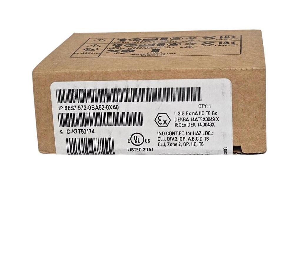 Used F/S SIEMENS 6ES7972-0BA52-0XA0 BUSCONNECTOR PROFIBUS DP 6ES79720BA520XA0