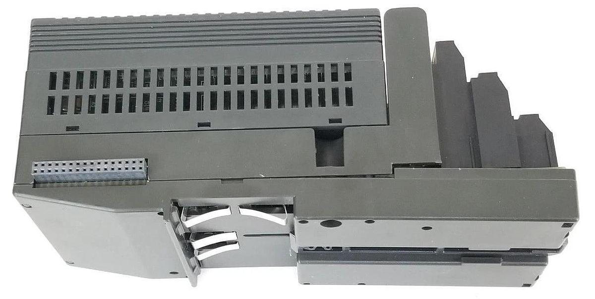 Used GE FANUC IC200MDD845G POWER MODULE 24VDC, 16PT INPUT / 2A, 8PT OUTPUT W/ BASE
