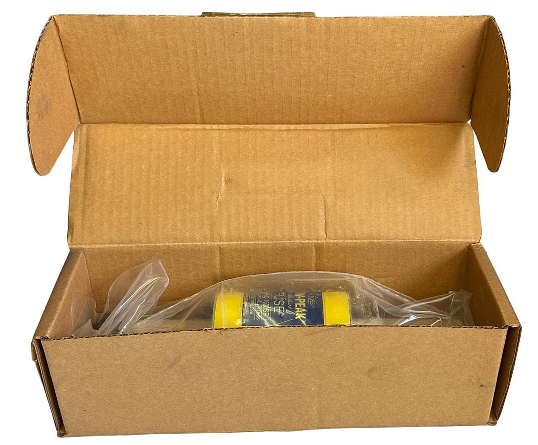 Used NEW COOPER BUSSMANN KRP-C-1600SP / KRPC1600SP HI-CAP LOW-PEAK FUSE 600VAC/300VDC