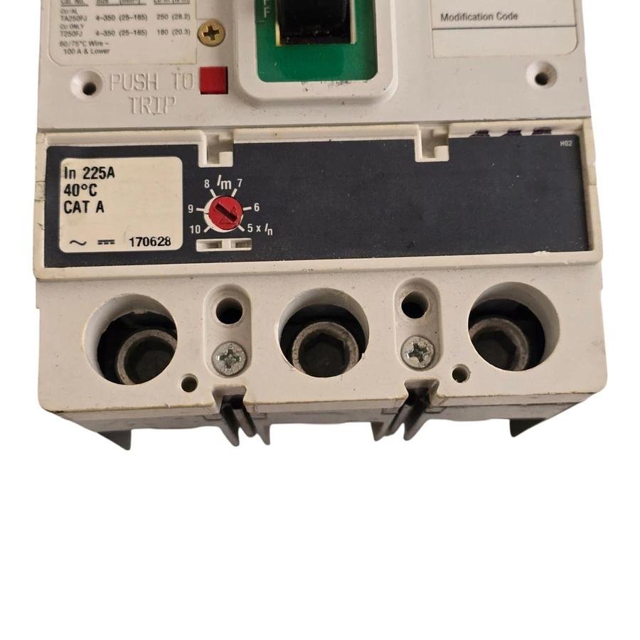 Eaton JGE3250NN | J250E Circuit Breaker 250A 3P 600V 69D2551G10 w/225A Trip NSNP 782116008612
