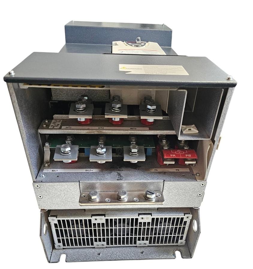 Used SCHNEIDER ELECTRIC ATV61HC11N4D Altivar 61 ATV61 VARIABLE SPEED DRIVE 150HP 460V