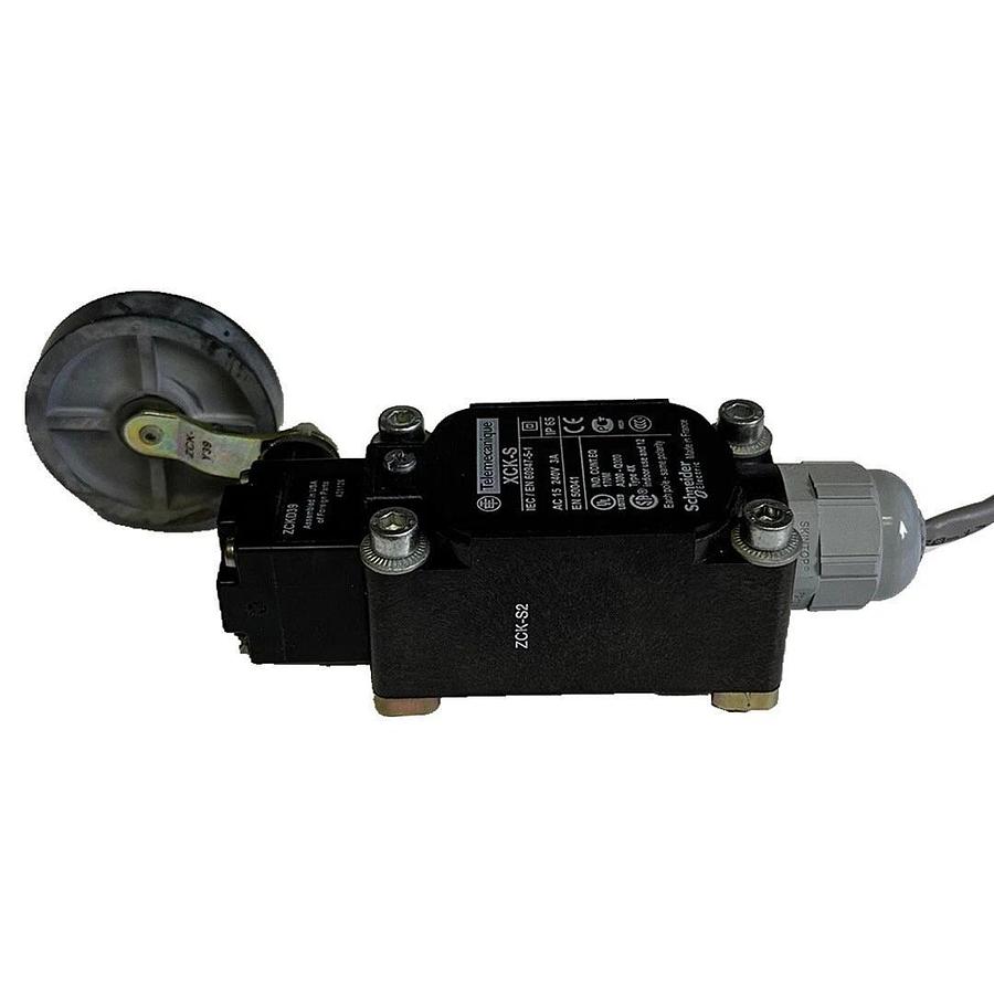 Used TELEMECANIQUE XCK-S / XCKS LIMIT SWITCH BODY W/ ZCKD39 HEAD ZCK-Y39 ROLLER