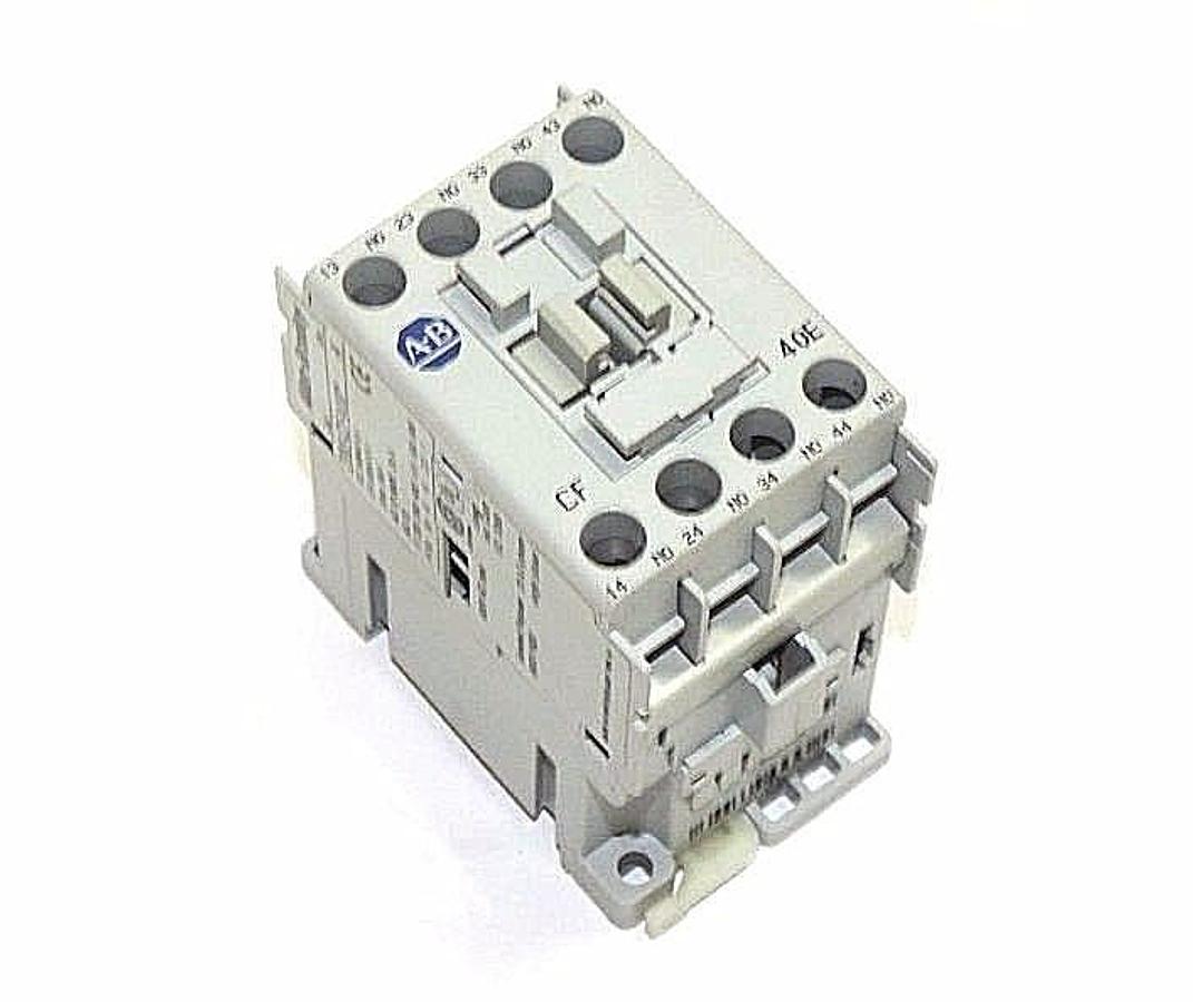 Used ALLEN BRADLEY 700-CF400 CONTROL RELAY 700-CF400* SER. A 700-CF400*, 110/120V