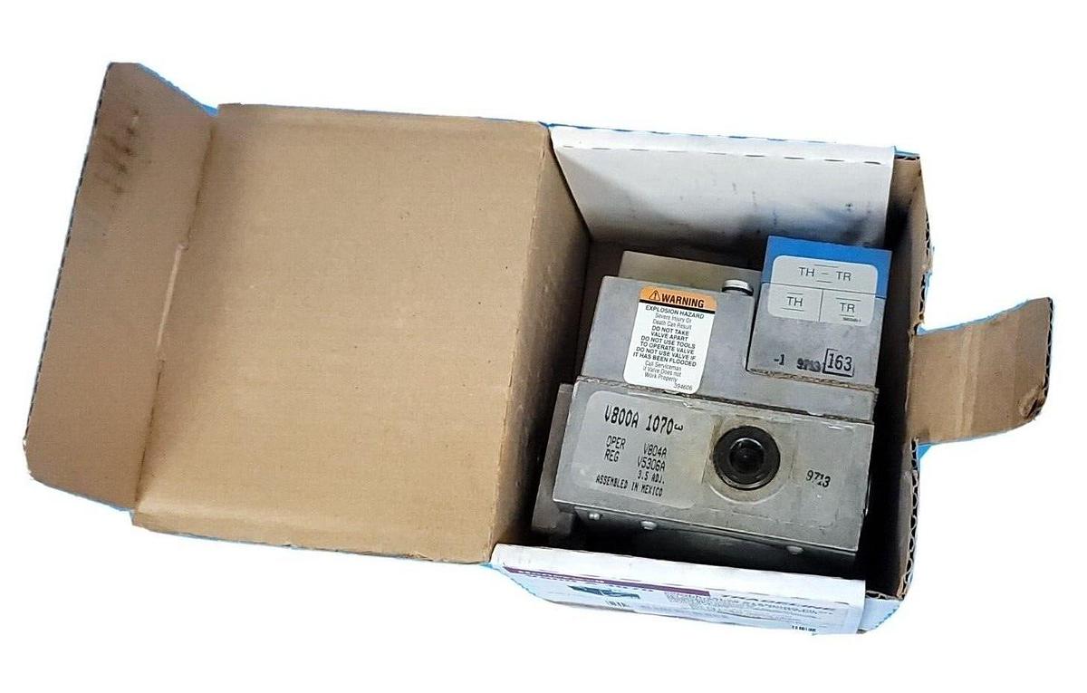 Used NEW HONEYWELL V800-A-1070 SINGLE VALVE COMBINATION GAS CONTROL V800A1070