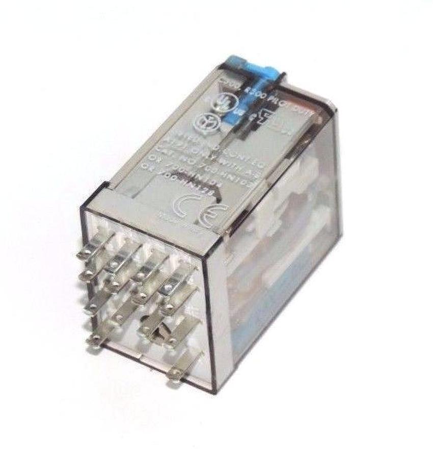 Used LOT OF 4 ALLEN BRADLEY 700-HC14Z24-3-4 SER. D RELAYS 24VDC 7A 700HC14Z2434