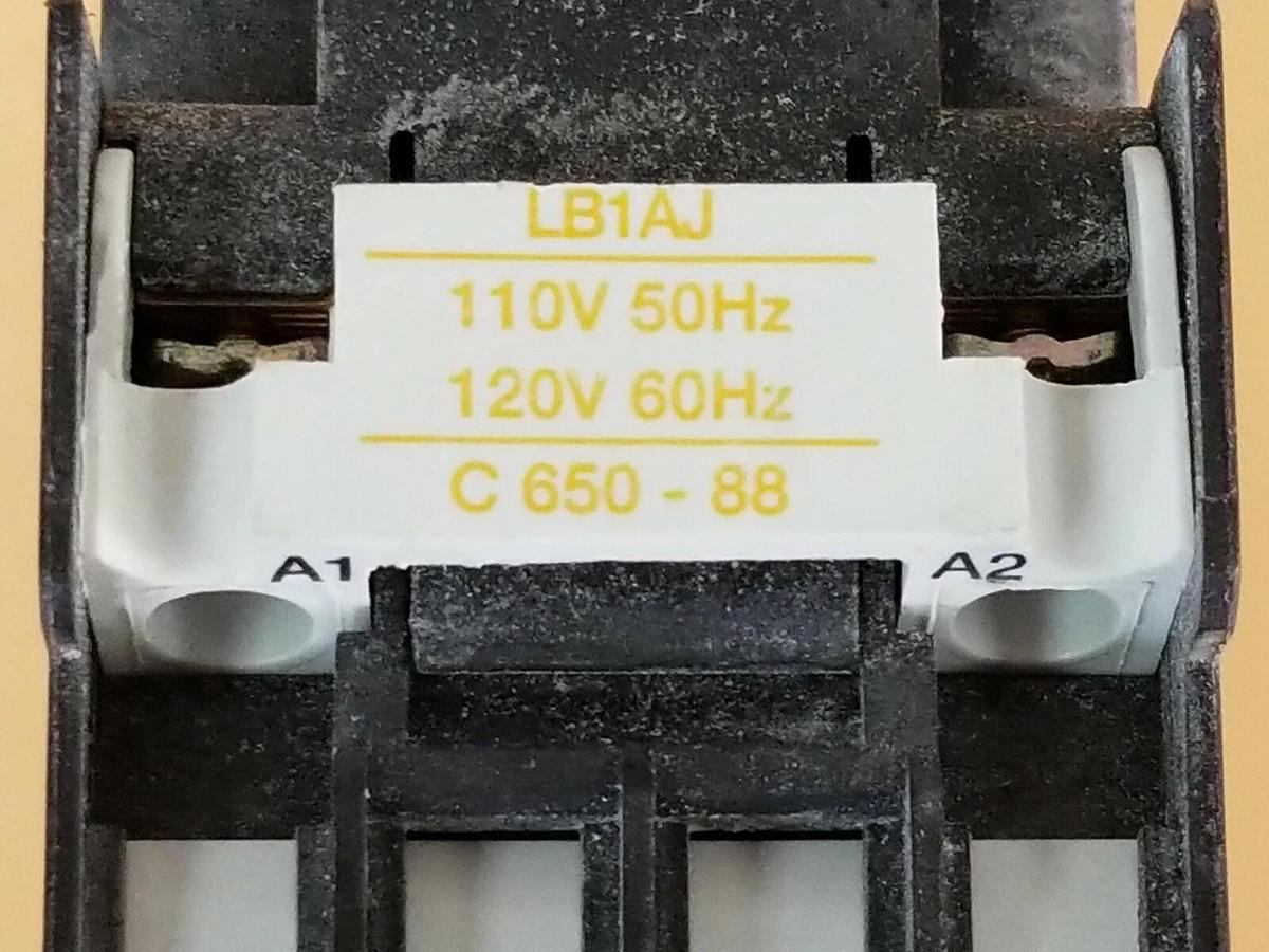 Used GENERAL ELECTRIC RL4RA022T CONTACTOR MOD. 1 W/ LB1AJ COIL 110-120V 50-60HZ