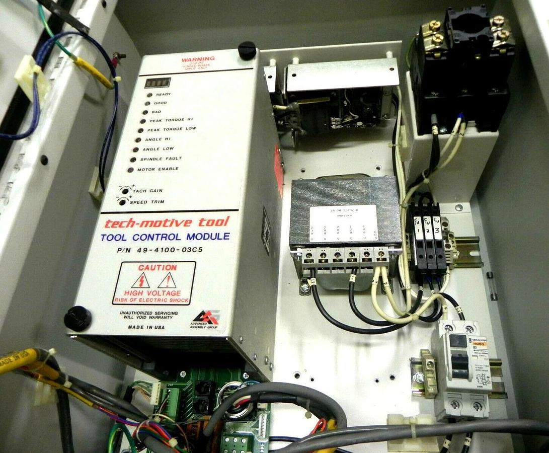 Used TECH MOTIVE TOOL CS4000 CONTROLLER C4000B01K01C W/ 49-4100-03C5 SERVO CONTROL