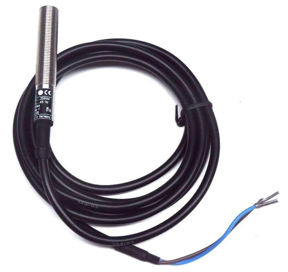 NIB IFM EFECTOR IF0213 PROXIMITY SWITCH IFA2002-BBOW/V4A