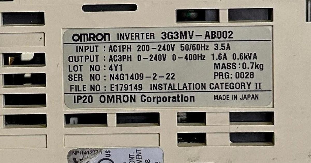 Used OMRON 3G3MV-AB002 / 3G3MVAB002 SYSDRIVE 3G3MV INVERTER DRIVE 200-240VAC 1PH 3.5A