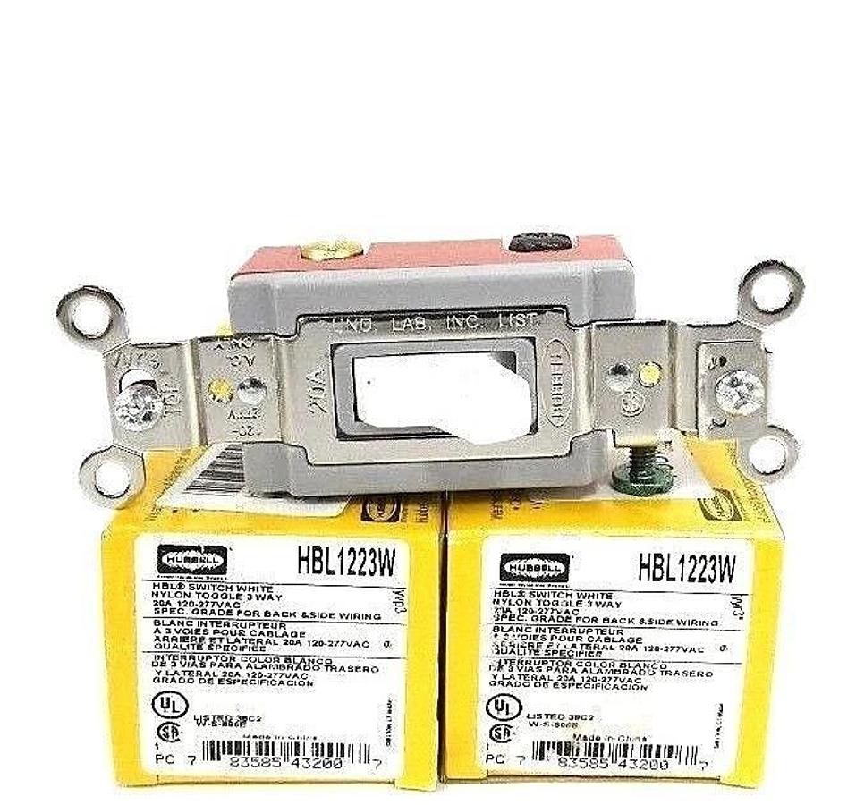 Used LOT OF 2 NIB HUBBELL HBL1223W 3-WAY TOGGLE SWITCHES 20A, 120-277VAC, WHITE