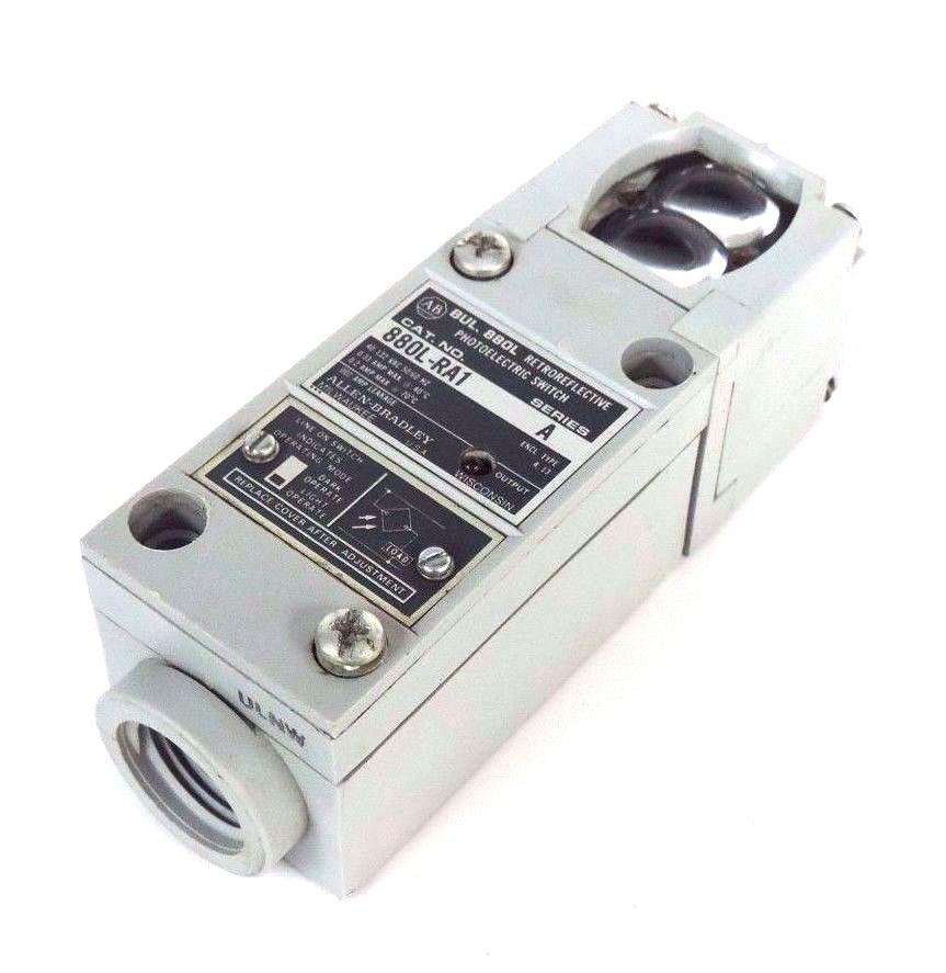 Used NIB ALLEN BRADLEY 880L-RA1 SER. A PHOTOELECTRIC SWITCH 880LRA1