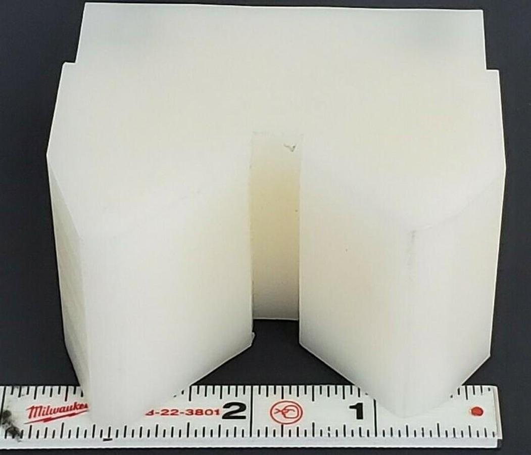 Used NEW REIS ROBOTICS 2601406 GRIPPER JAW MURINYL 57X82X95 K70667 5189164