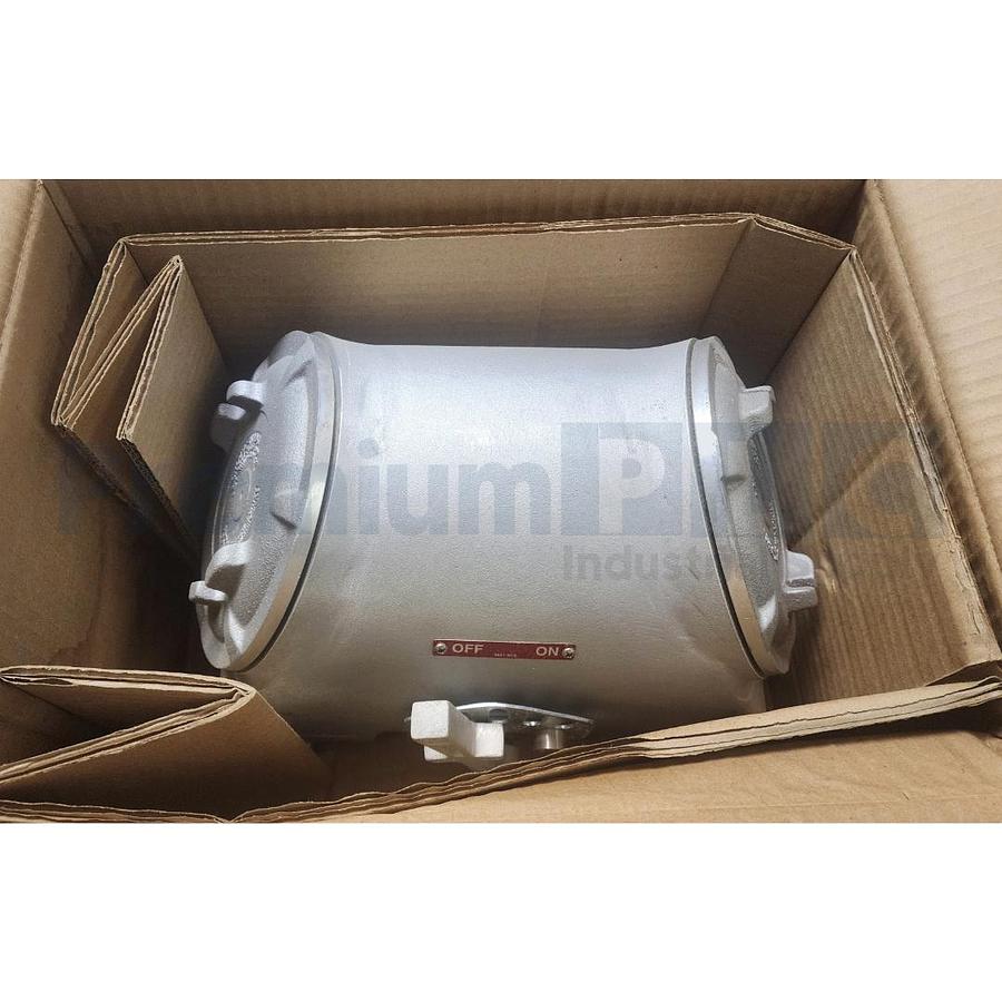 Used NEW COOPER CROUSE-HINDS FLS60364 1 44 / FLS60364144 M03 FLS ENCLOSED SWITCH 60A