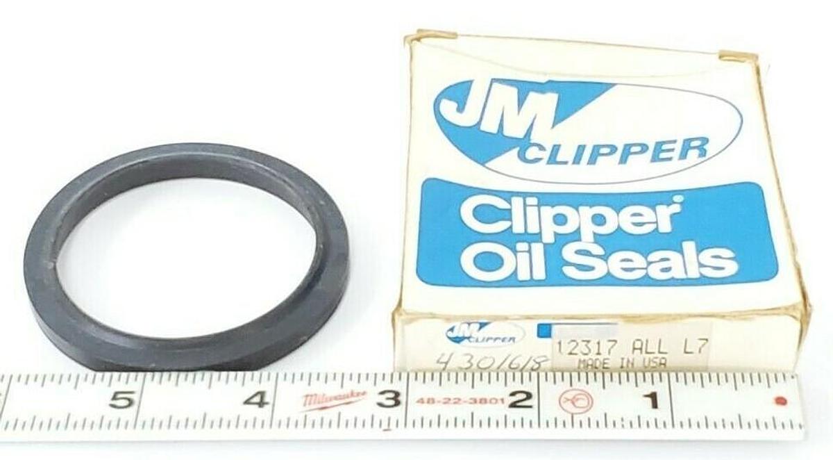 Used NIB JM CLIPPER 12317 ALL L7 OIL SEAL