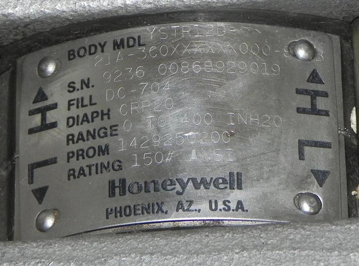 Used HONEYWELL ST3000 SMART TRANSMITTER YSTR12D-21A-3C0XXXXXX000-MB.F1C3-714B
