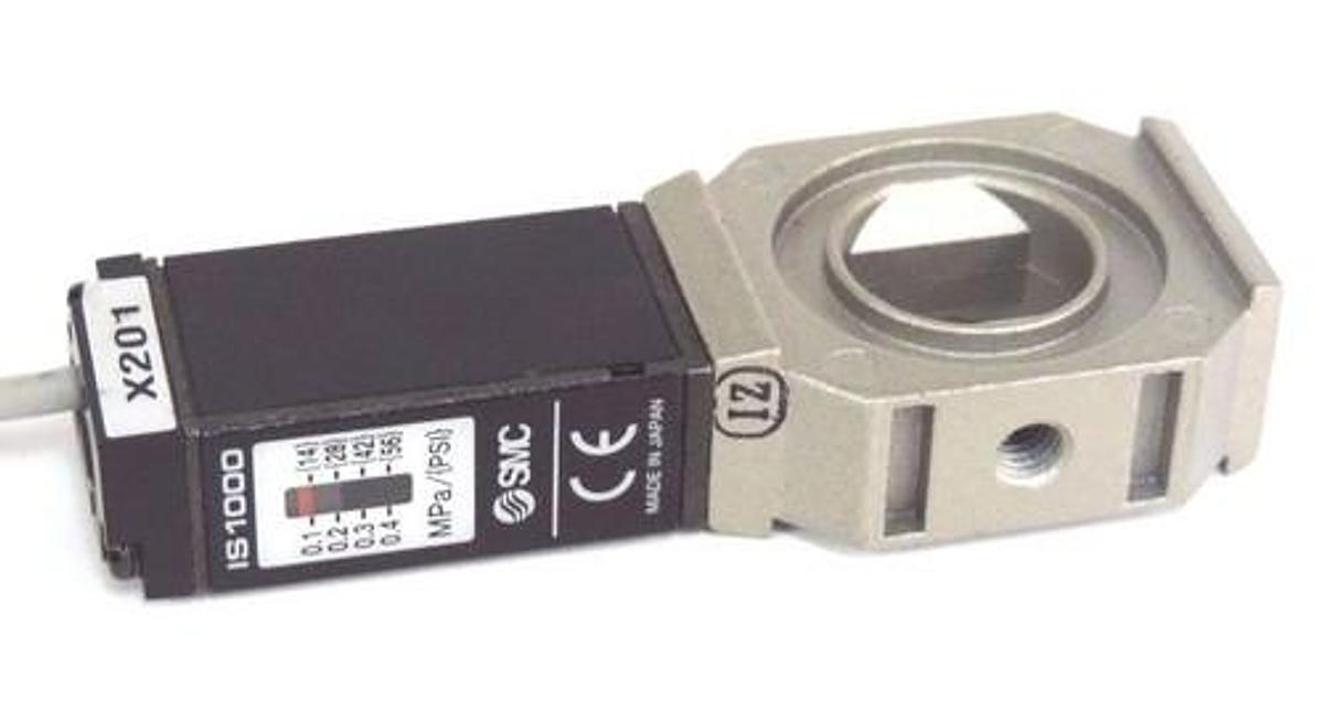 Used NEW SMC NIS1000M-4Y-X201 PRESSURE SWITCH NIS1000M4YX201