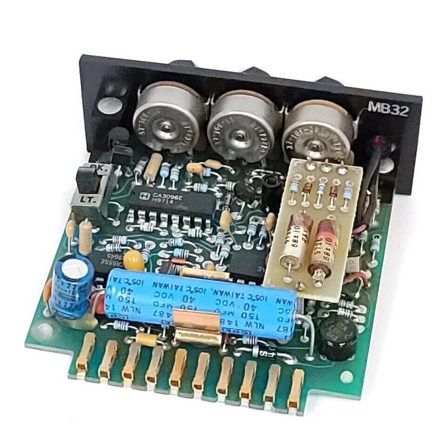 Used ALLEN BRADLEY 22DJ9-4000 PHOTOSWITCH 22DJ94000 SER. B TIME DELAY CONTROL MODULE