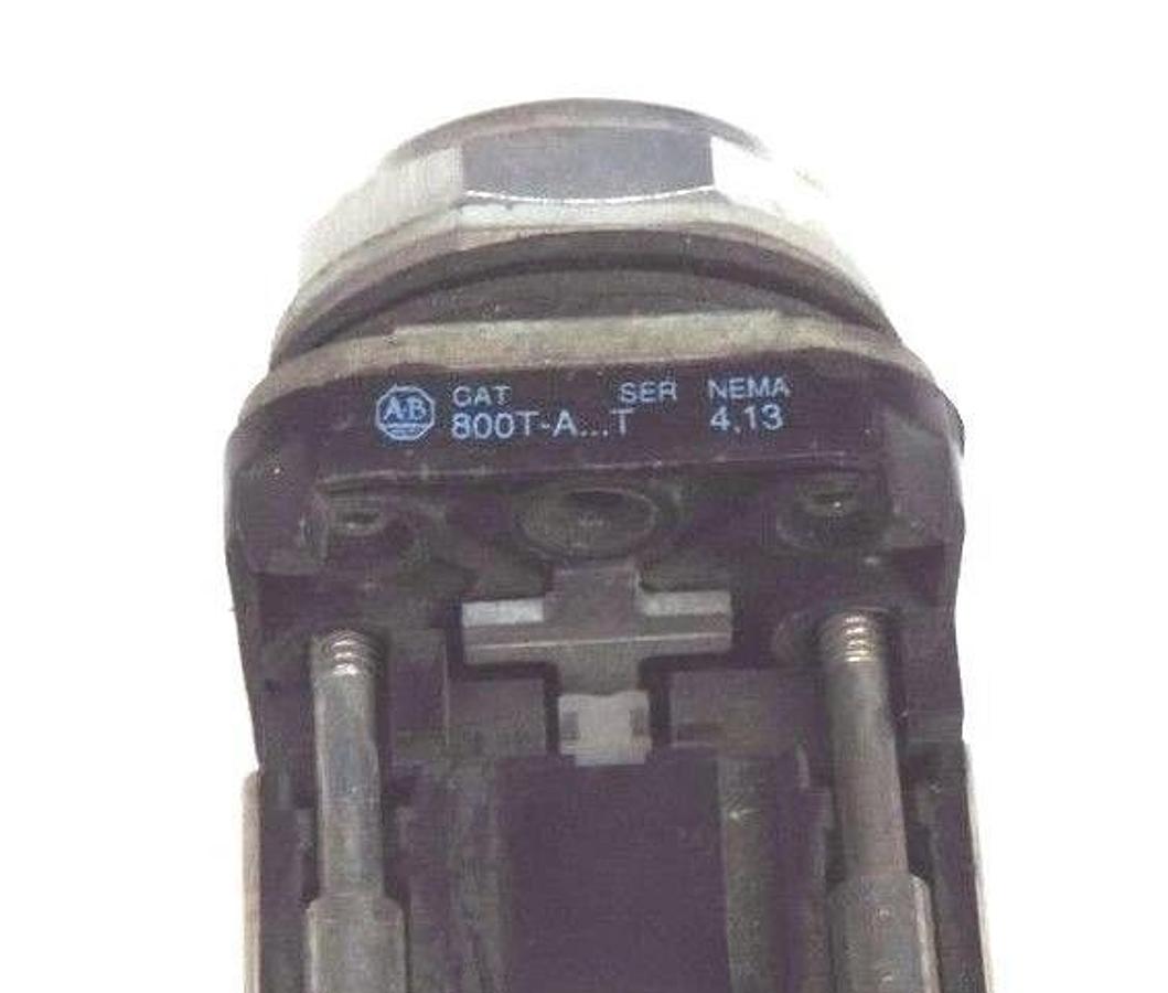 Used ALLEN BRADLEY 800T-A PUSHBUTTON 800TA SER. T W/ 800T-XA SER. D CONTACT BLOCK