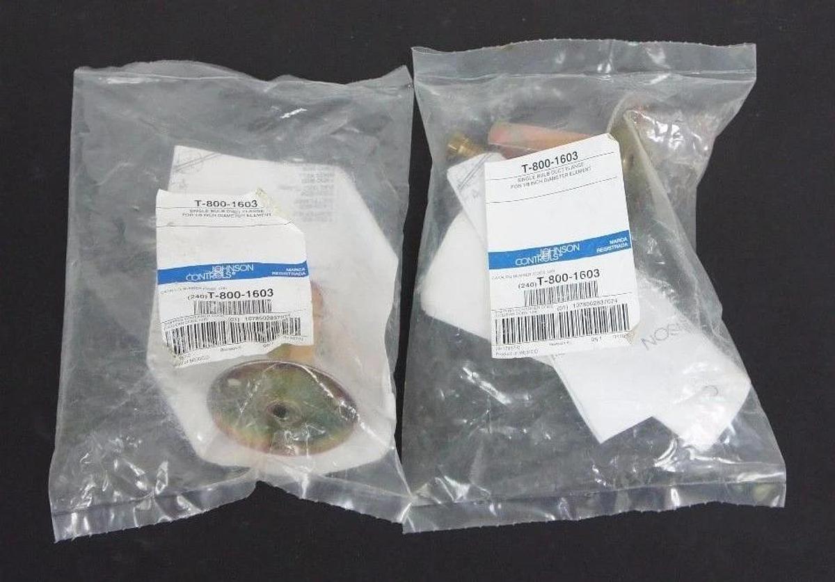 Used LOT OF 2 NIB JOHNSON CONTROLS T-800-1603 SINGLE BULB DUCT FLANGE, T8001603
