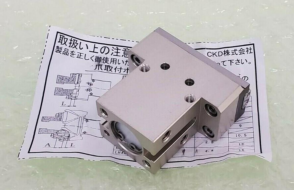 NEW CKD LHA-03CS PNEUMATIC GRIPPER SINGLE/DOUBLE ACTING LHA03CS