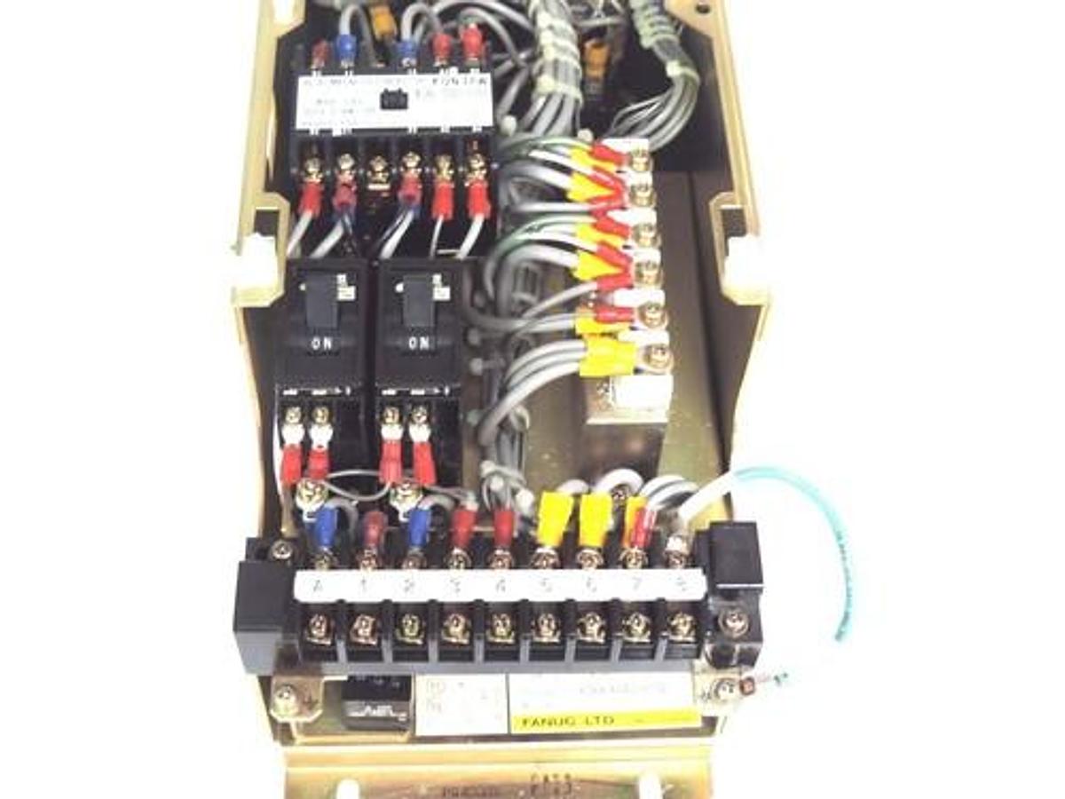 Used FANUC A06B-6050-H102 VELOCITY CONTROL UNIT NO CONTROL BOARD A06B6050H102