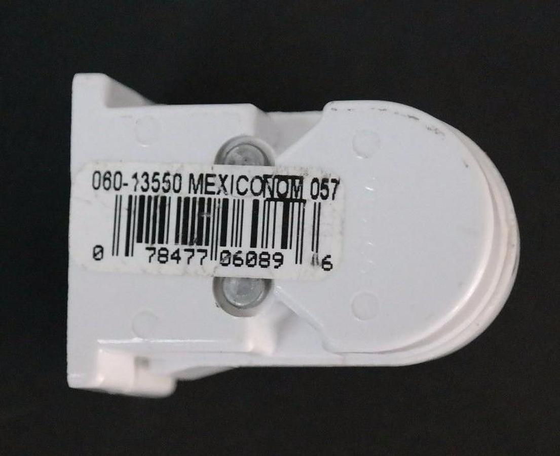 Used LOT OF 10 LEVITON 060-13550 LAMP HOLDERS 660W, 600V, 06013550