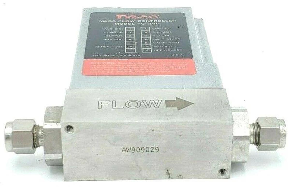 Used TYLAN FC-280AV 10 SLPM MASS FLOW CONTROLLER FC-280-AV-10SLPM-N2