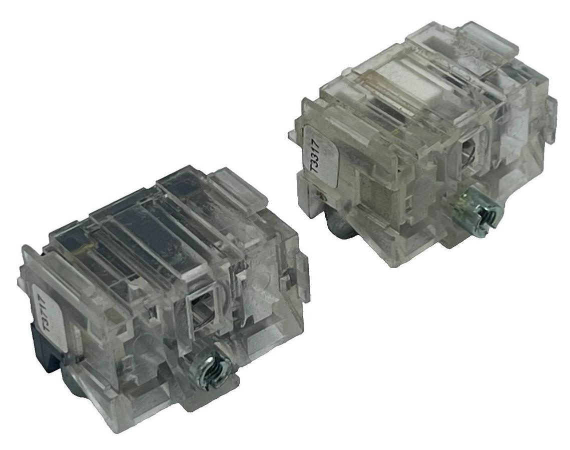 Eaton HT800 Series Contact Block Set - (1) HT8A NO & (1) HT8B NC - 30mm NEMA
