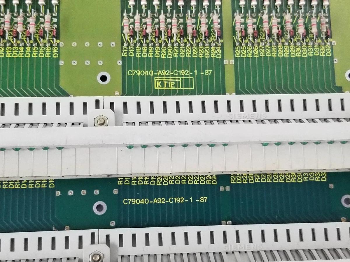 Used LOT OF 2 SIEMENS 6ES5420-3BA11 INPUT BOARDS C79040-A92-C192-1-87