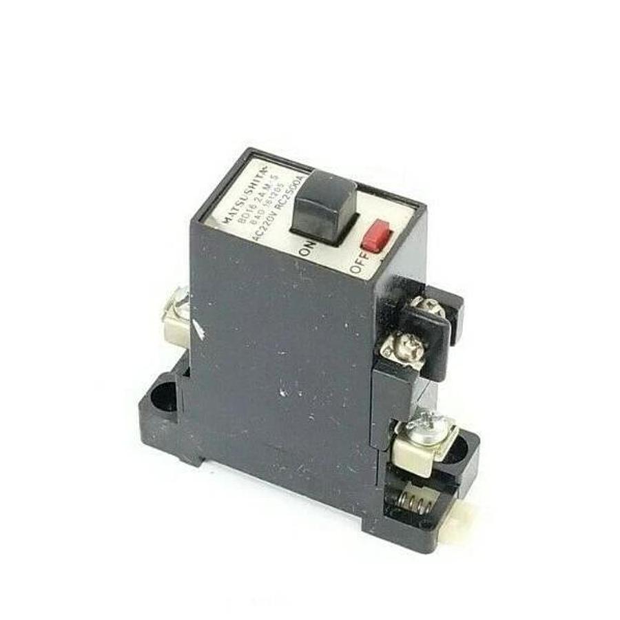 Used MATSUSHITA BAD-161205 CIRCUIT BREAKERS 2A 1P AC220V RC2500A BD16 2AM-5