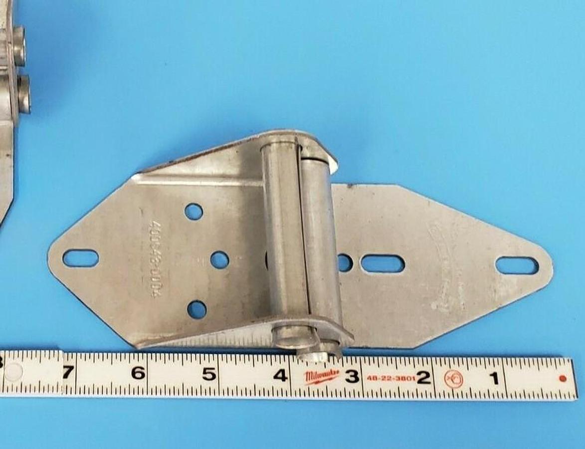 Used LOT OF 6 OVERHEAD DOOR 400643-0004 HINGES 4006430004