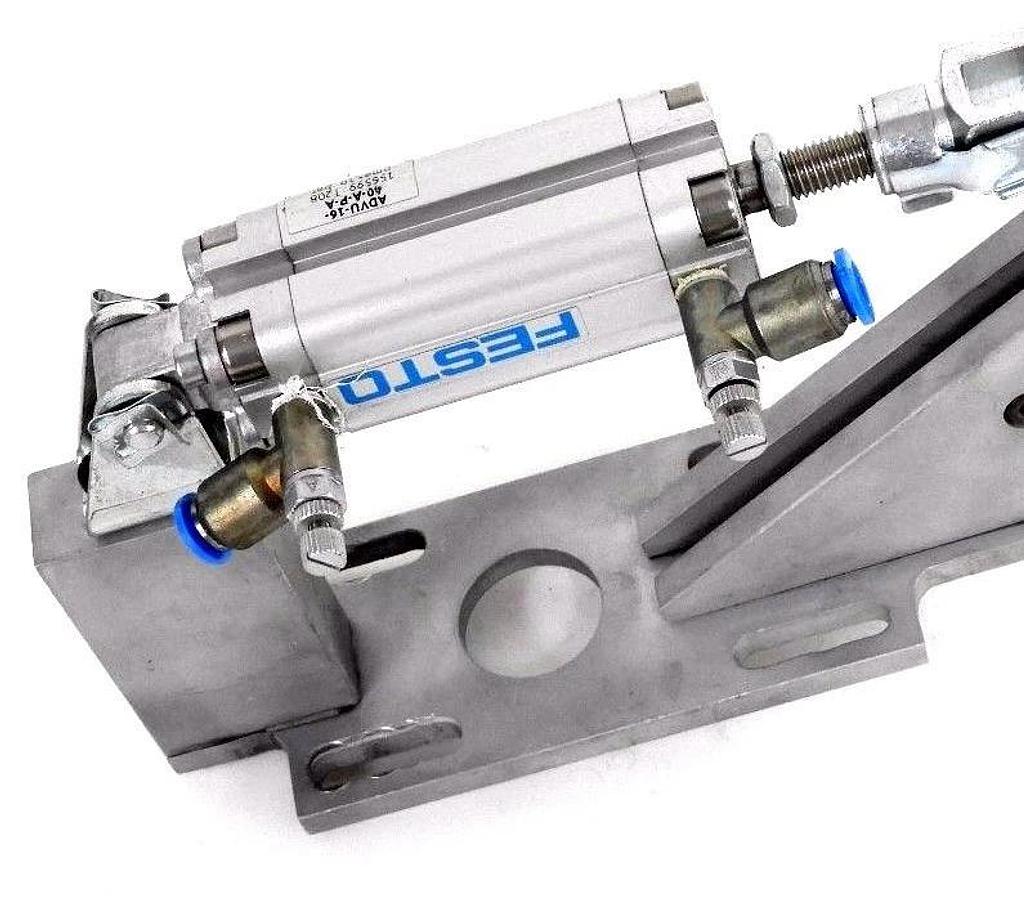 Used FESTO ADVU-16-40-A-P-A COMPACT CYLINDER W/ LEVER ASSEMBLY ADVU1640APA