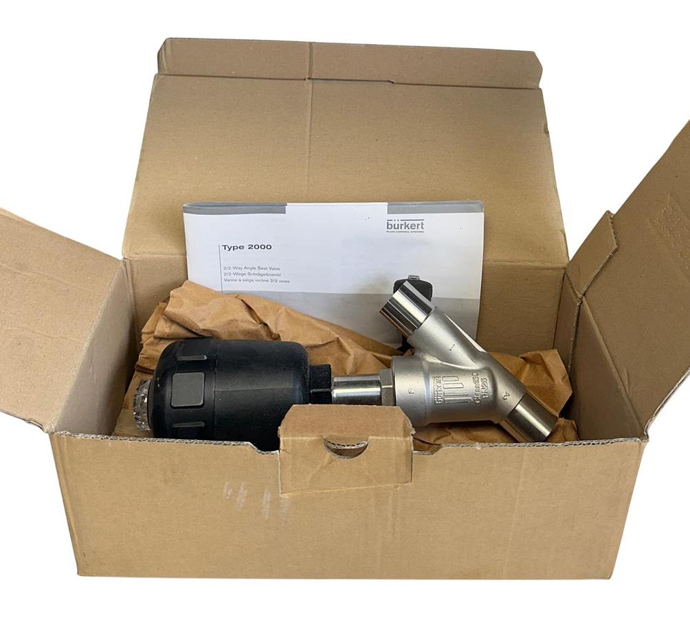 Used BURKERT 2000 A 25,0 PTFE VA / 00143445 PNEUMATIC ANGLE SEAT VALVE 2/2-WAY NSMP