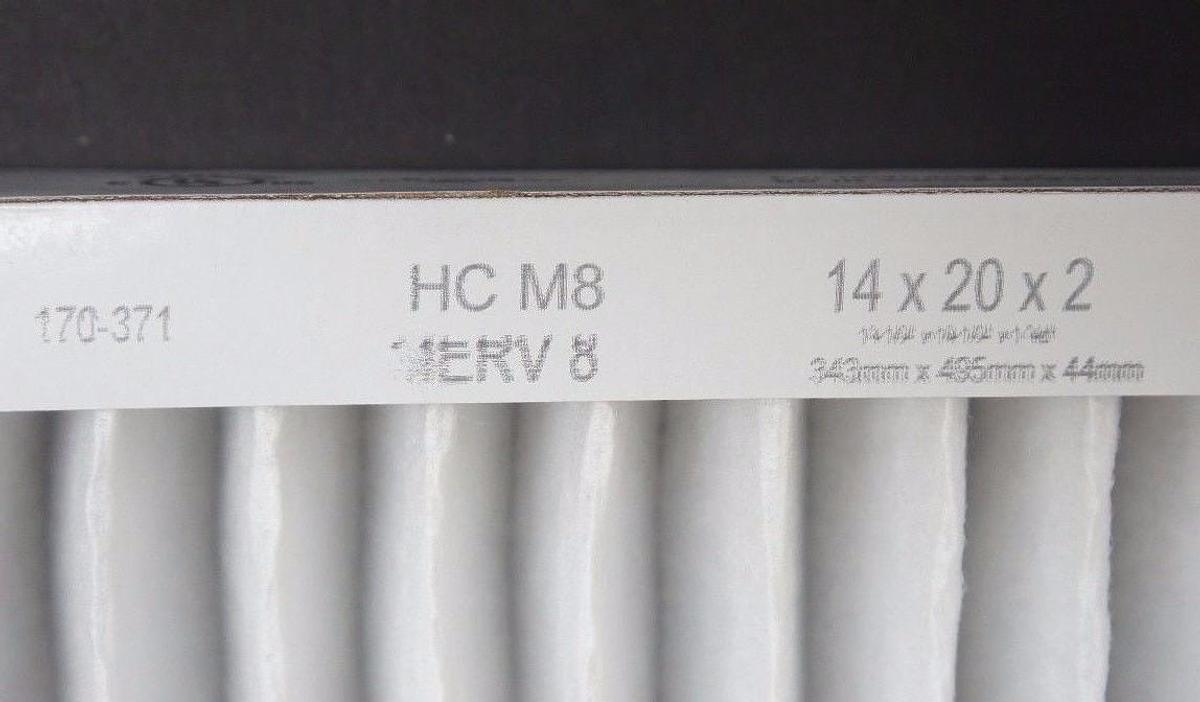 LOT OF 4 NEW PERFECTPLEAT 170-371 HC M8 MERV 8 AIR FILTERS 14" X 20" X 2"