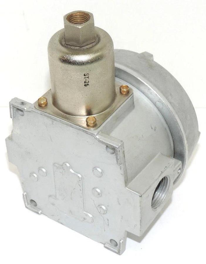 Used UNITED ELECTRIC CONTROLS CO. J120-9758-144 PRESSURE SWITCH 15AMPS, 480VAC