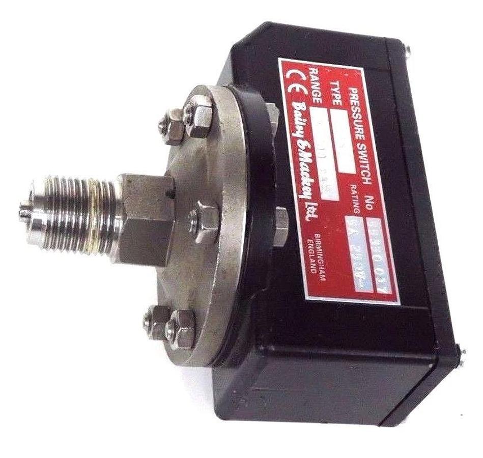 Used BAILEY & MACKEY TYPE 1351 PRESSURE SWITCH 55350, 5A, 250V, 14/200BAR