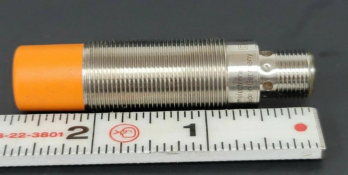 Used IFM EFECTOR OG5125 PROXMITY SENSOR OGP-HPKG/US/90°-OG5125, 10...30VDC