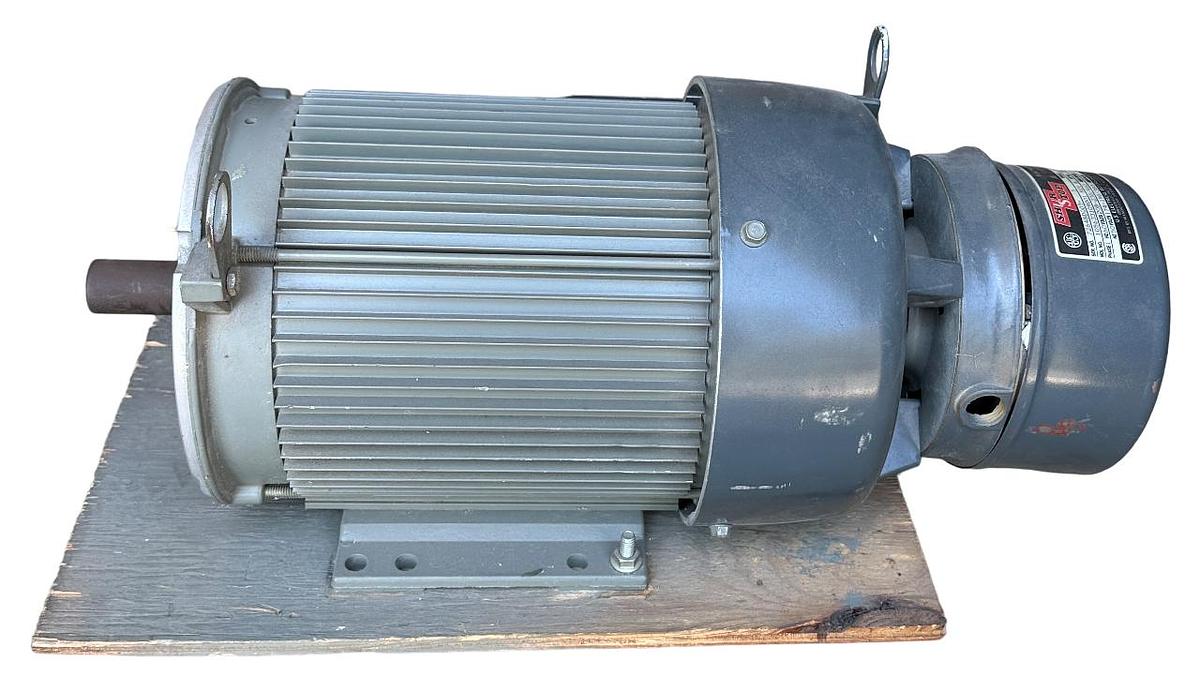 Used NEW US MOTORS A893A UNIMOUNT 125 MOTOR 2HP 3-PH W/ 105633109001 SHUR STOP BRAKE