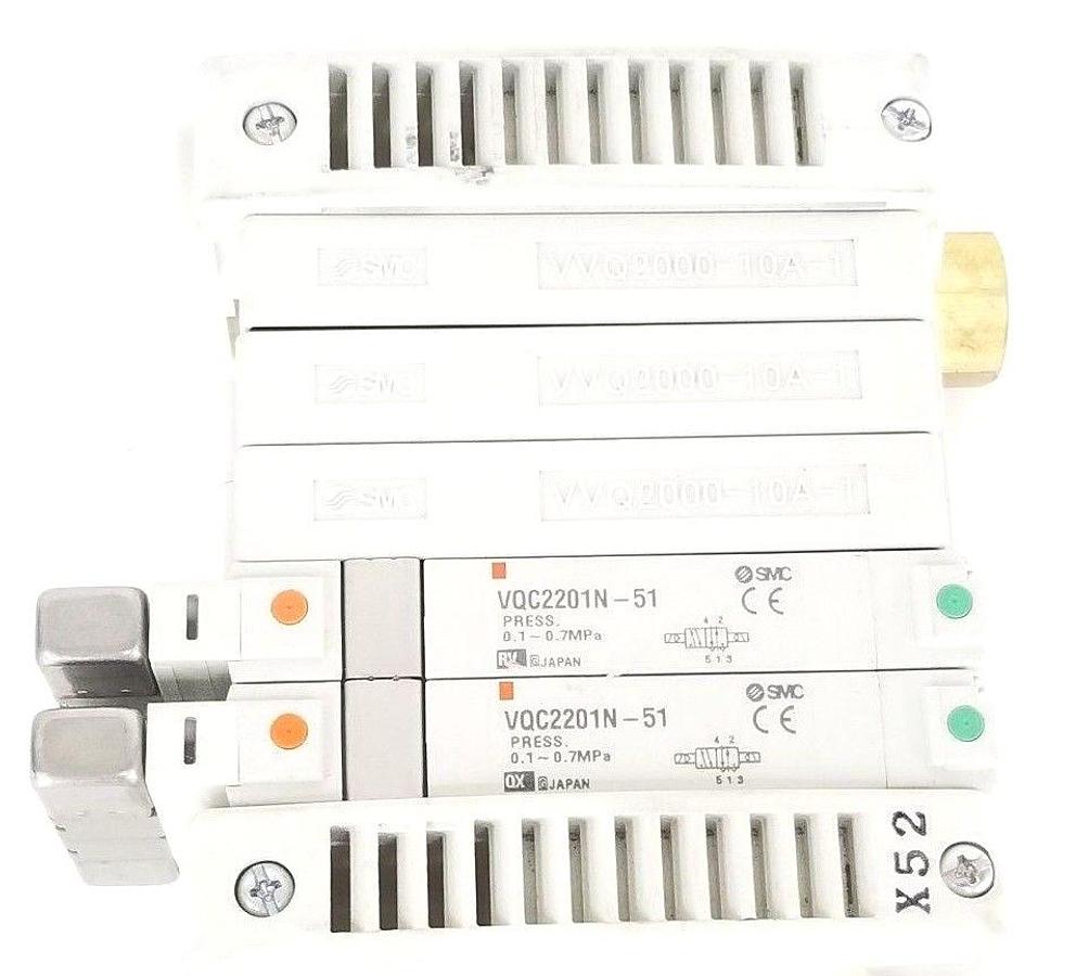 Used SMC SI DEVICENET EX250-SDN1-X122 MANIFOLD W/ (2) VQC2201N-51 & (3) VQC2201N-51