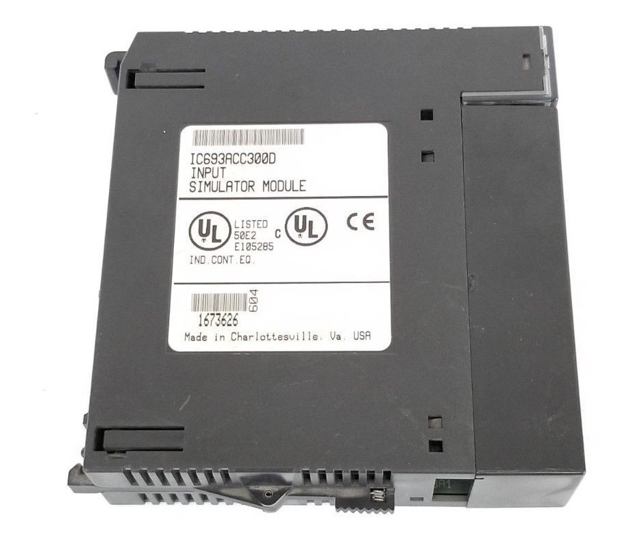 Used GE FANUC IC693ACC300D INPUT SIMULATOR MODULE