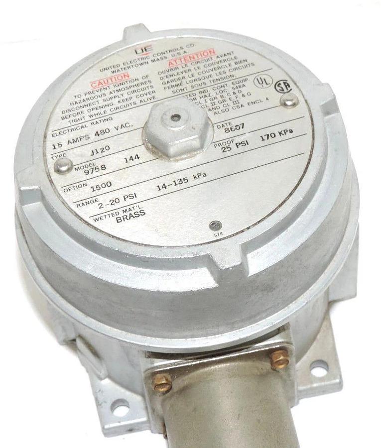 Used UNITED ELECTRIC CONTROLS CO. J120-9758-144 PRESSURE SWITCH 15AMPS, 480VAC