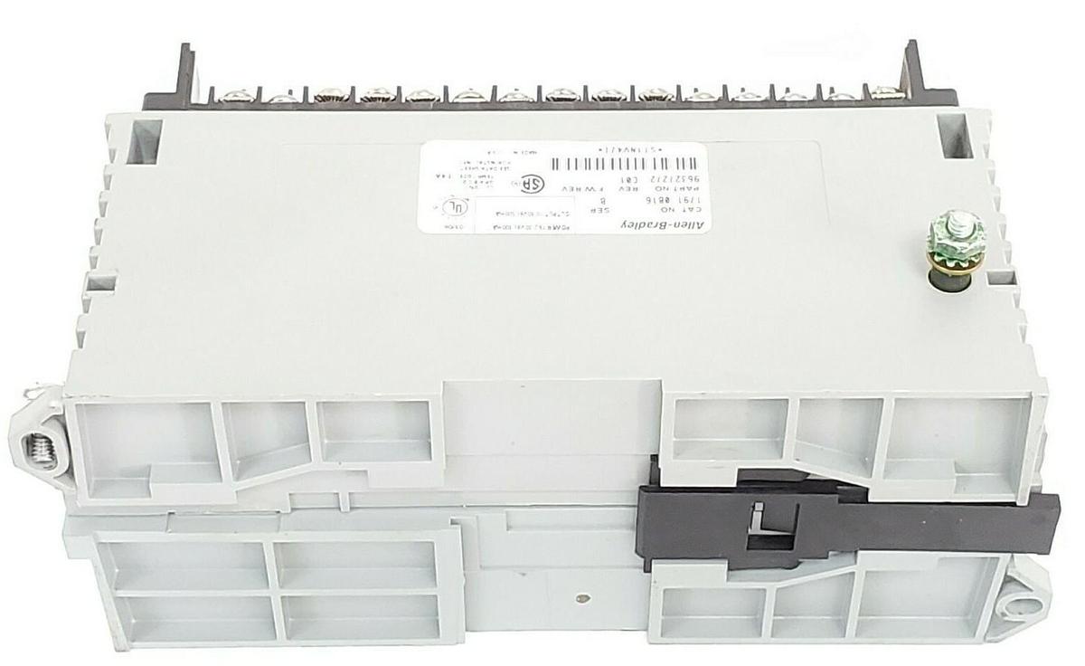 Used ALLEN BRADLEY 1791-0B16 I/O BLOCK 17910B16 SER. B REV. C01, 24VDC, MISSING DOOR